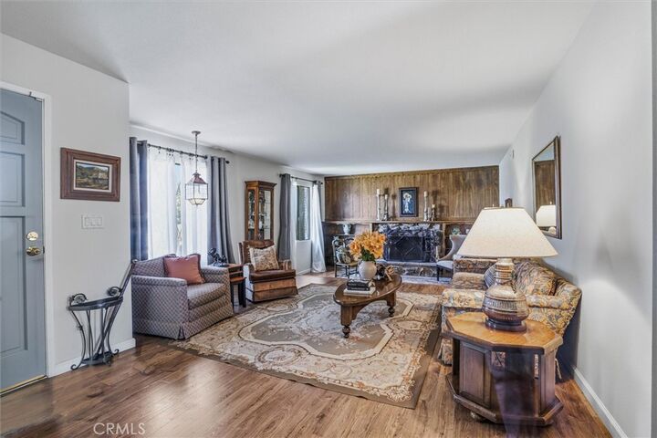 Property Photo:  956 Diamond  CA 93455 