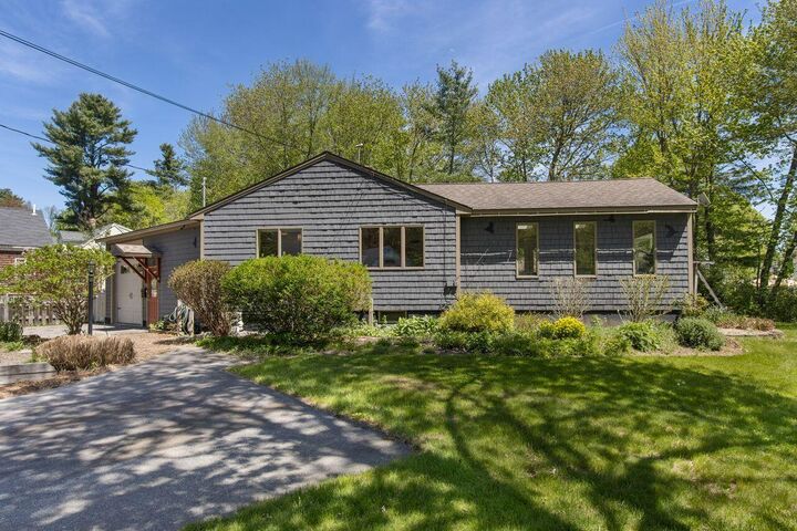 Property Photo:  68 Aldworth Street  ME 04103 