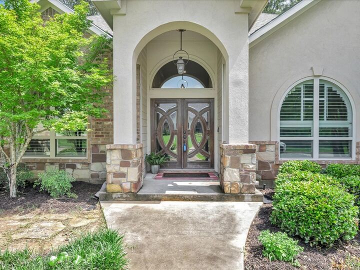 Property Photo: 138 Copperwood Loop TX 75901