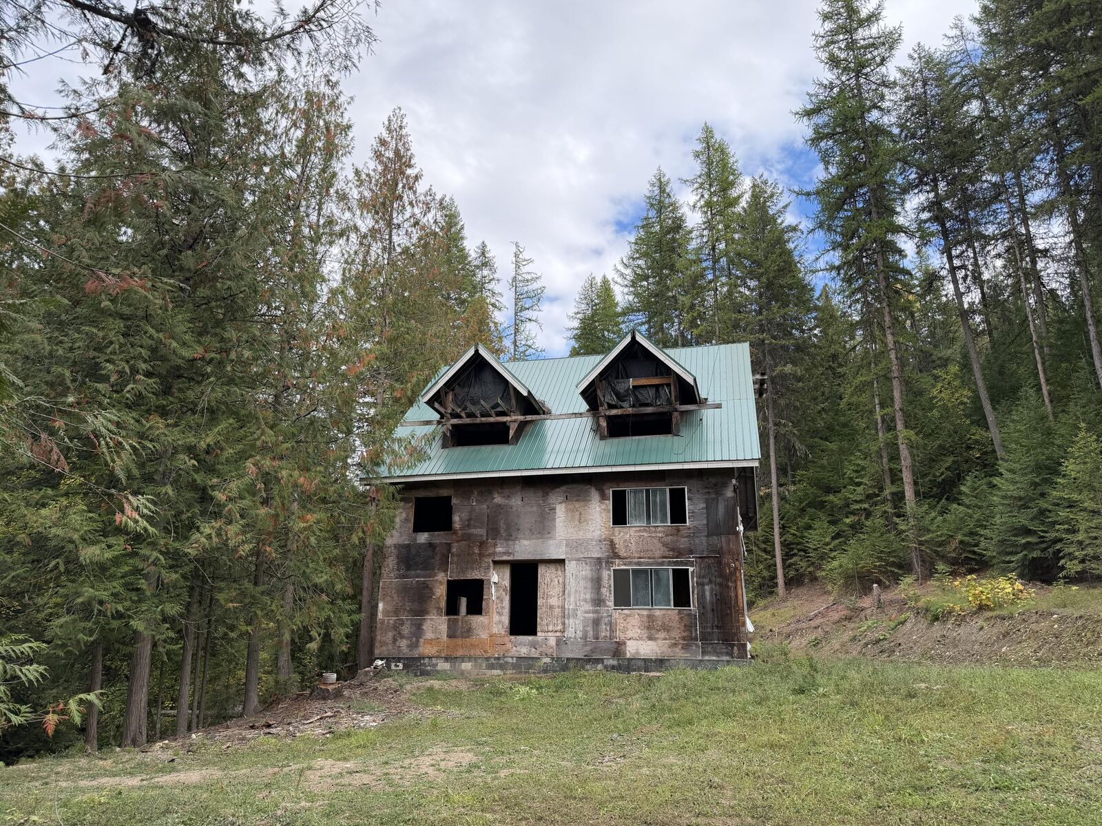 Property Photo:  3928 Cedar Creek Rd  WA 99114 
