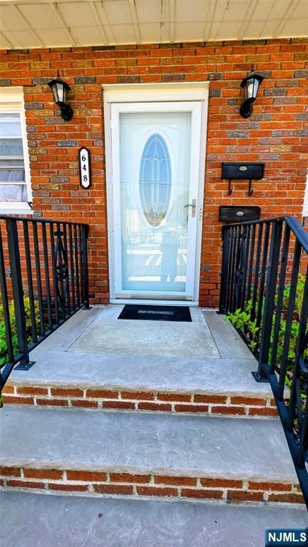 Property Photo: 648 Milton Avenue 2nd Floor NJ 07071