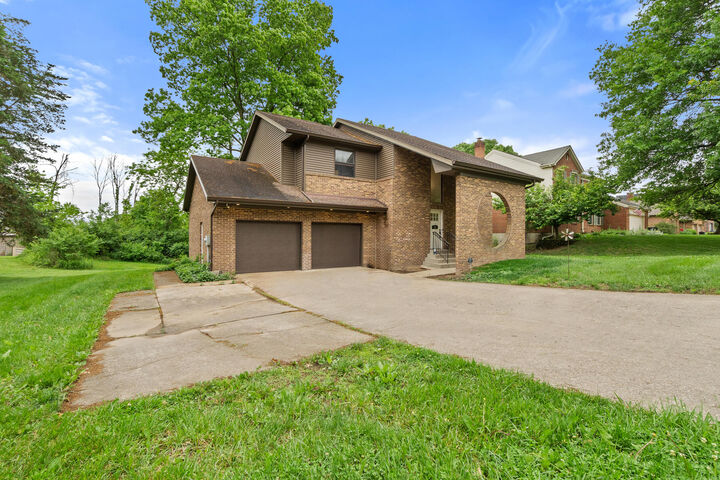 Property Photo: 795 Elizabeth Drive KY 41042