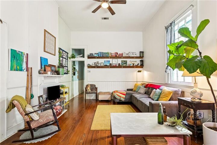 Property Photo: 622 Poland Avenue LA 70117