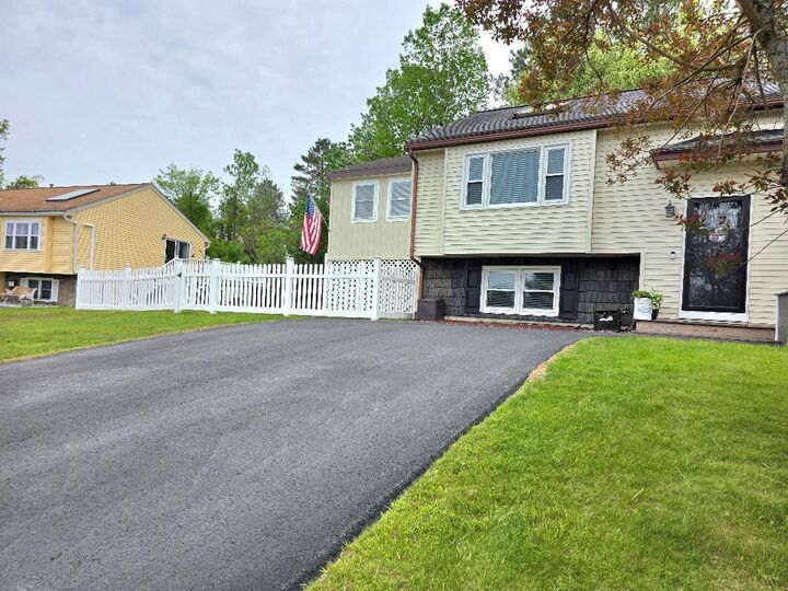 Property Photo:  6 L Matthew Drive  NH 03038 