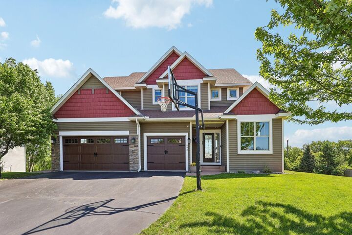 Property Photo:  643 Parkside Court  MN 55123 