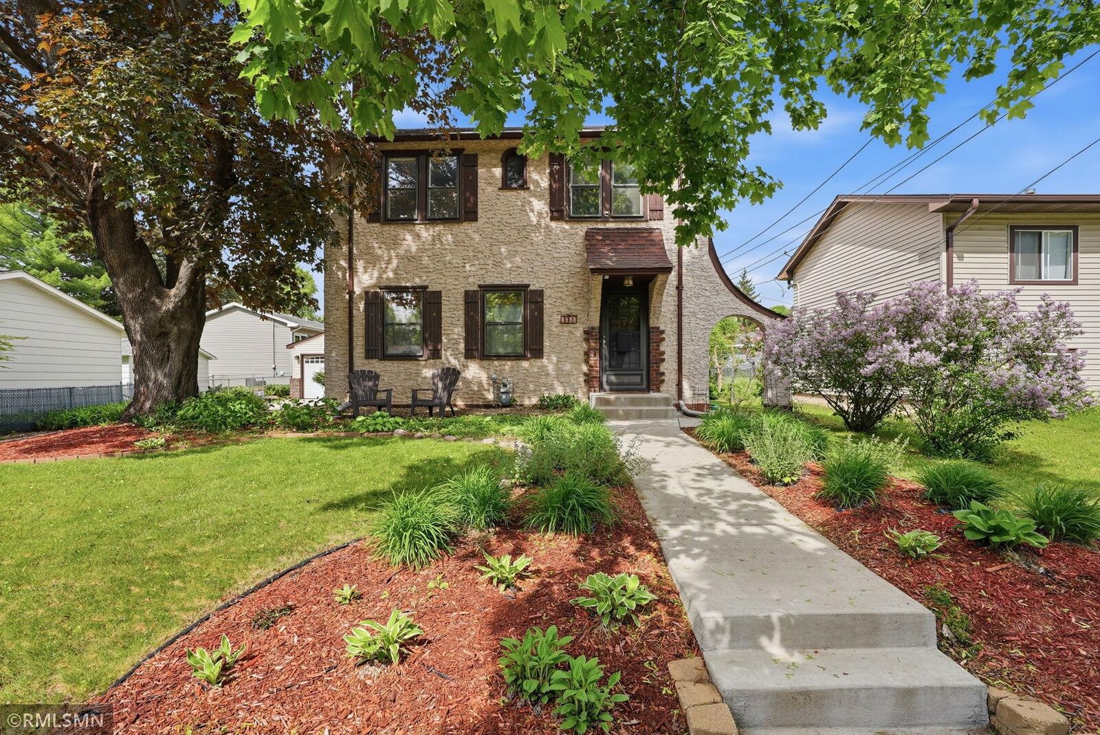 Property Photo:  1665 Victoria Street N  MN 55117 