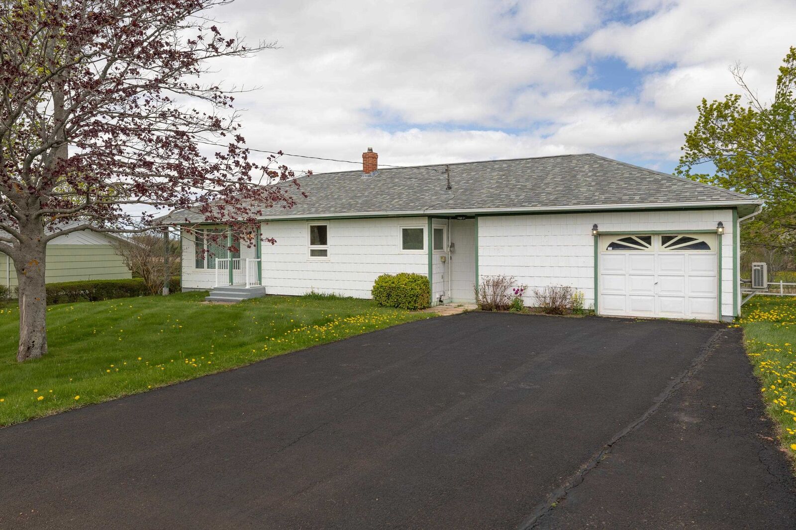 Property Photo: 2458 Bethel Road PE C1B 3M2