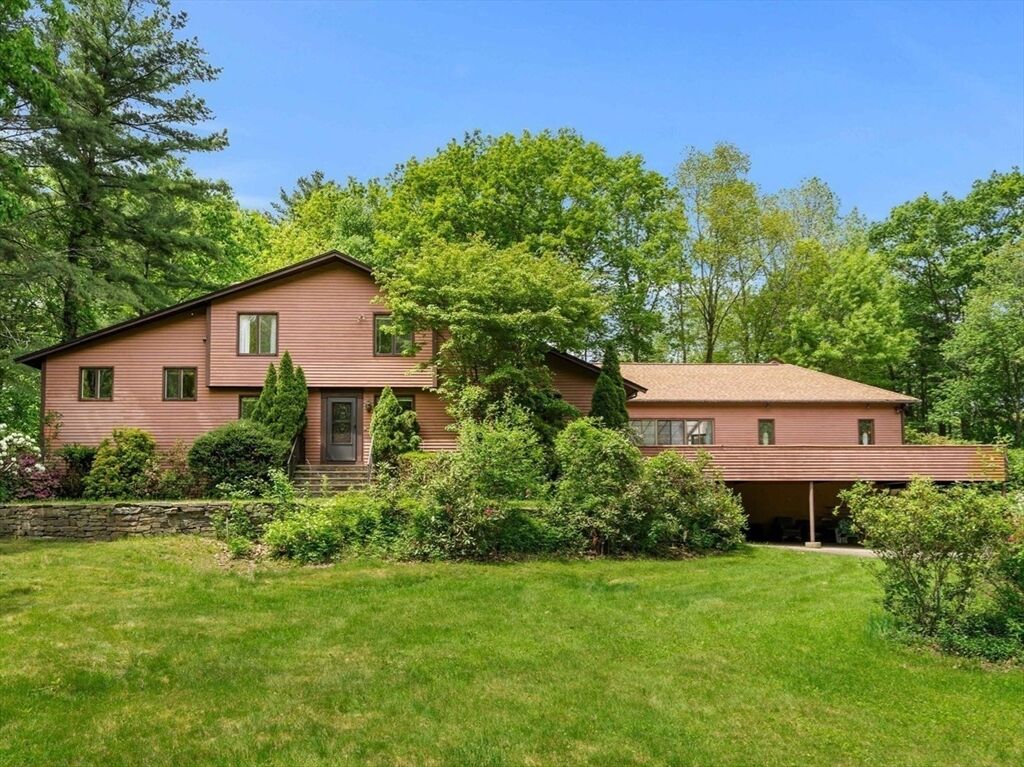 Property Photo:  29 Pine Ridge Rd  MA 01775 