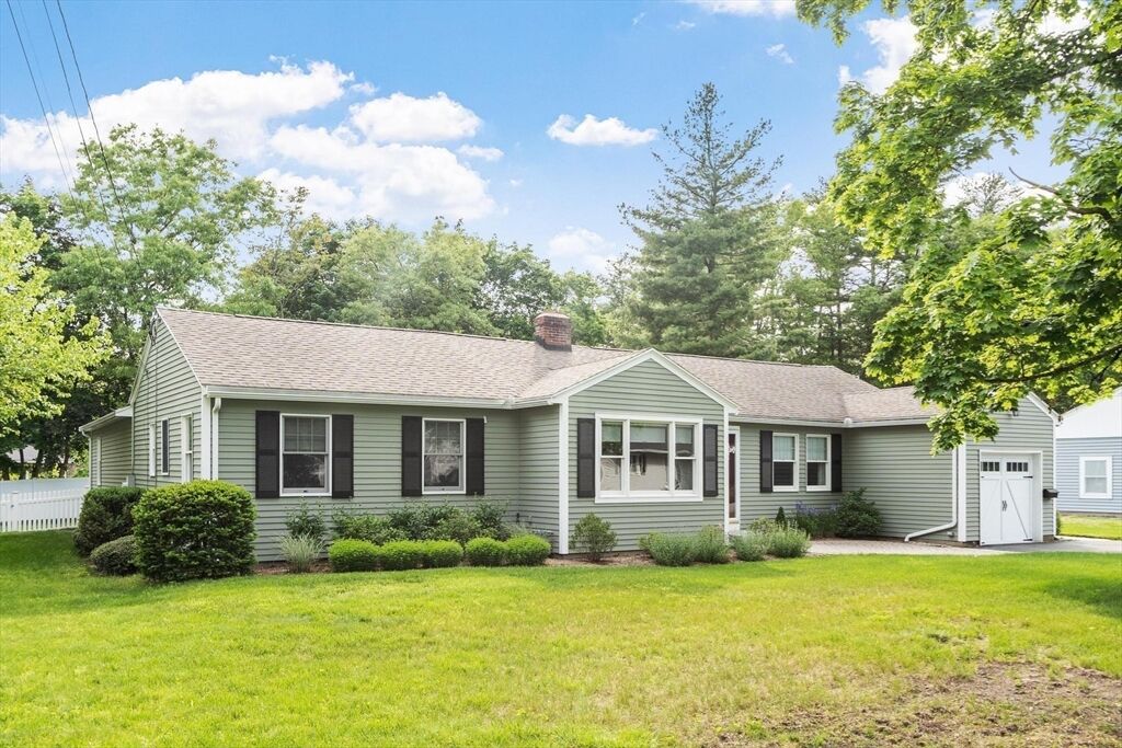 Property Photo:  26 Woodlawn Avenue  MA 01824 