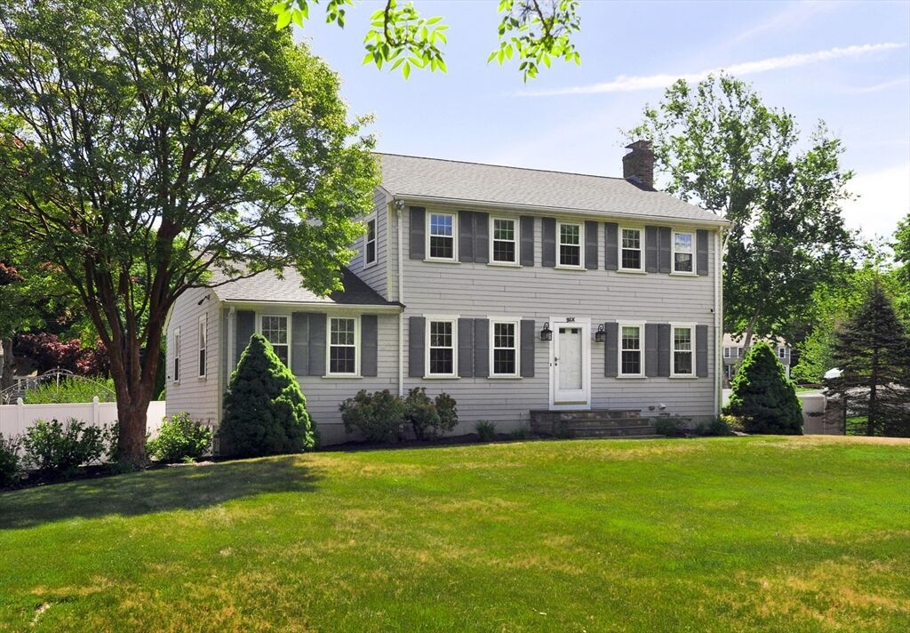 Property Photo:  6 Presidents Rd  MA 02043 