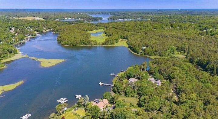 Property Photo:  31 Albion Way  MA 02660 