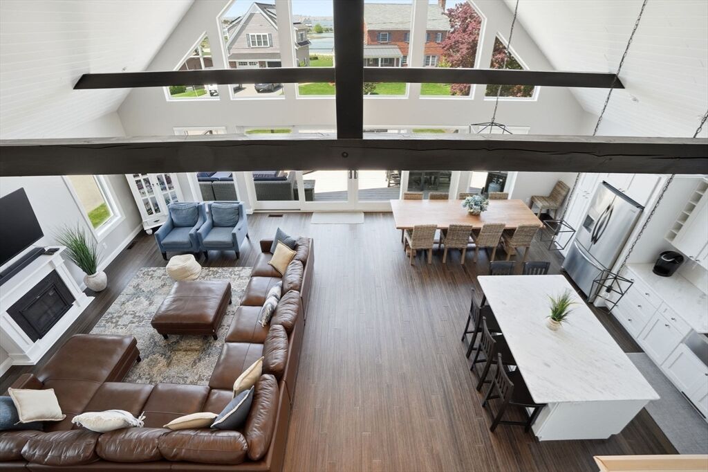 Property Photo:  4 Cross Road  MA 02532 