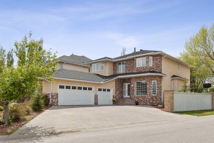 Property Photo: 438 Candle Place SW AB T2W 3B3