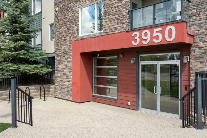 Property Photo:  3950 46 Avenue NW 110  AB T3A 0P9 