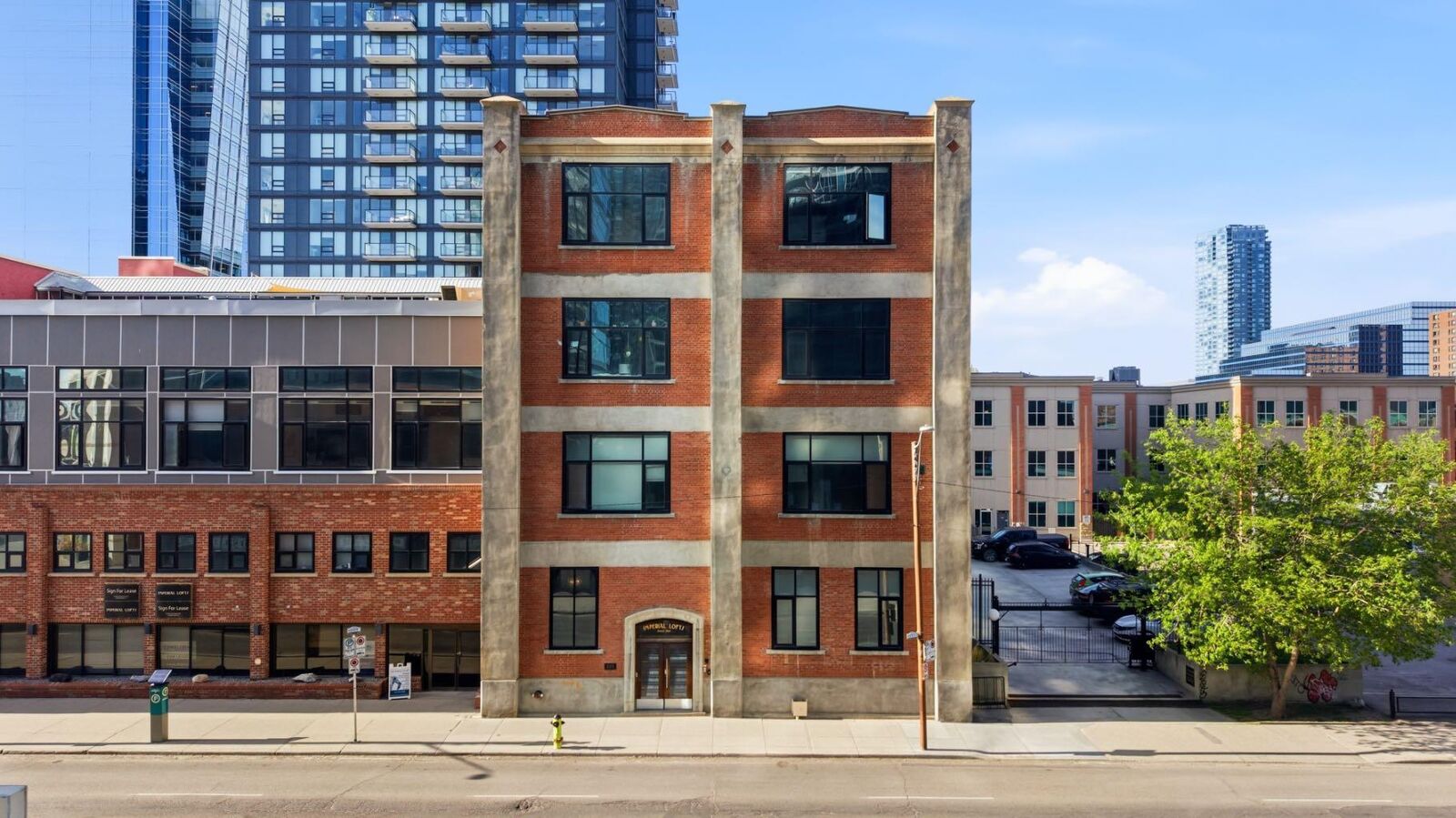 Property Photo:  220 11 Avenue SE 222  AB T2G 0X8 