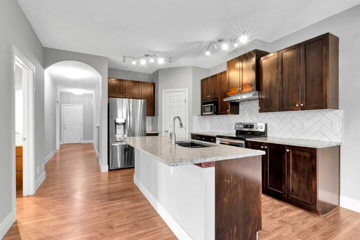 Property Photo: 197 Royal Crest View NW AB T3G 5W4