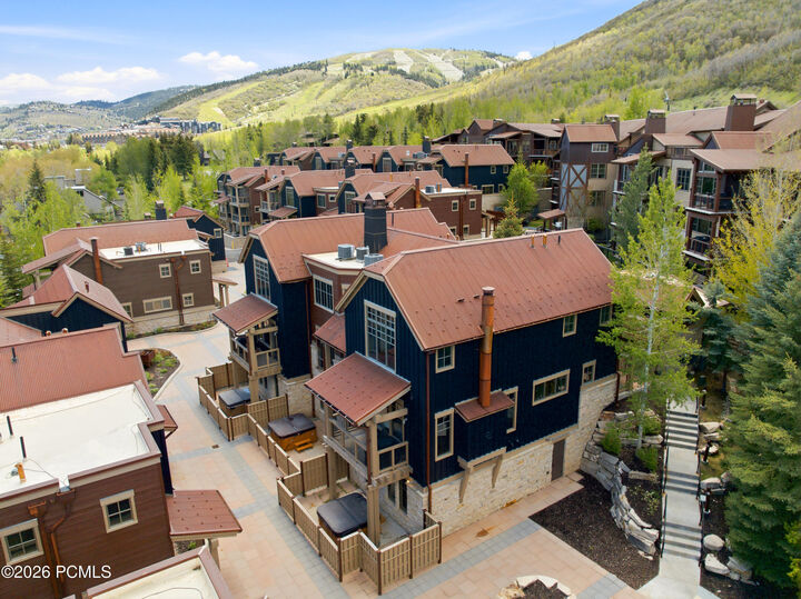 Property Photo: 1825 Three Kings Drive 703 UT 84060