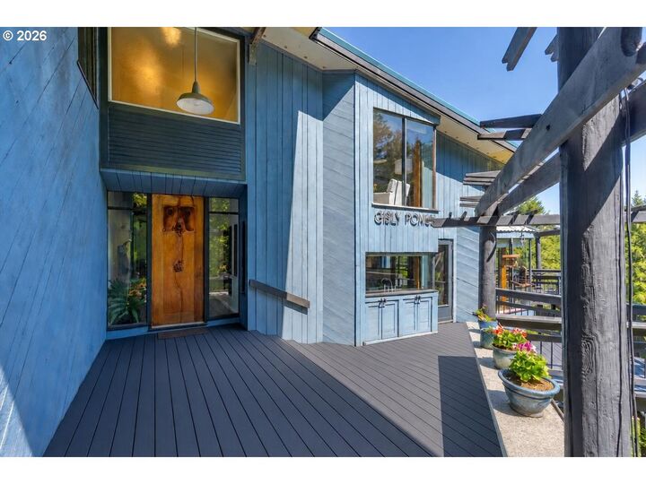 Property Photo: 18520 SW Rock Creek Rd OR 97378