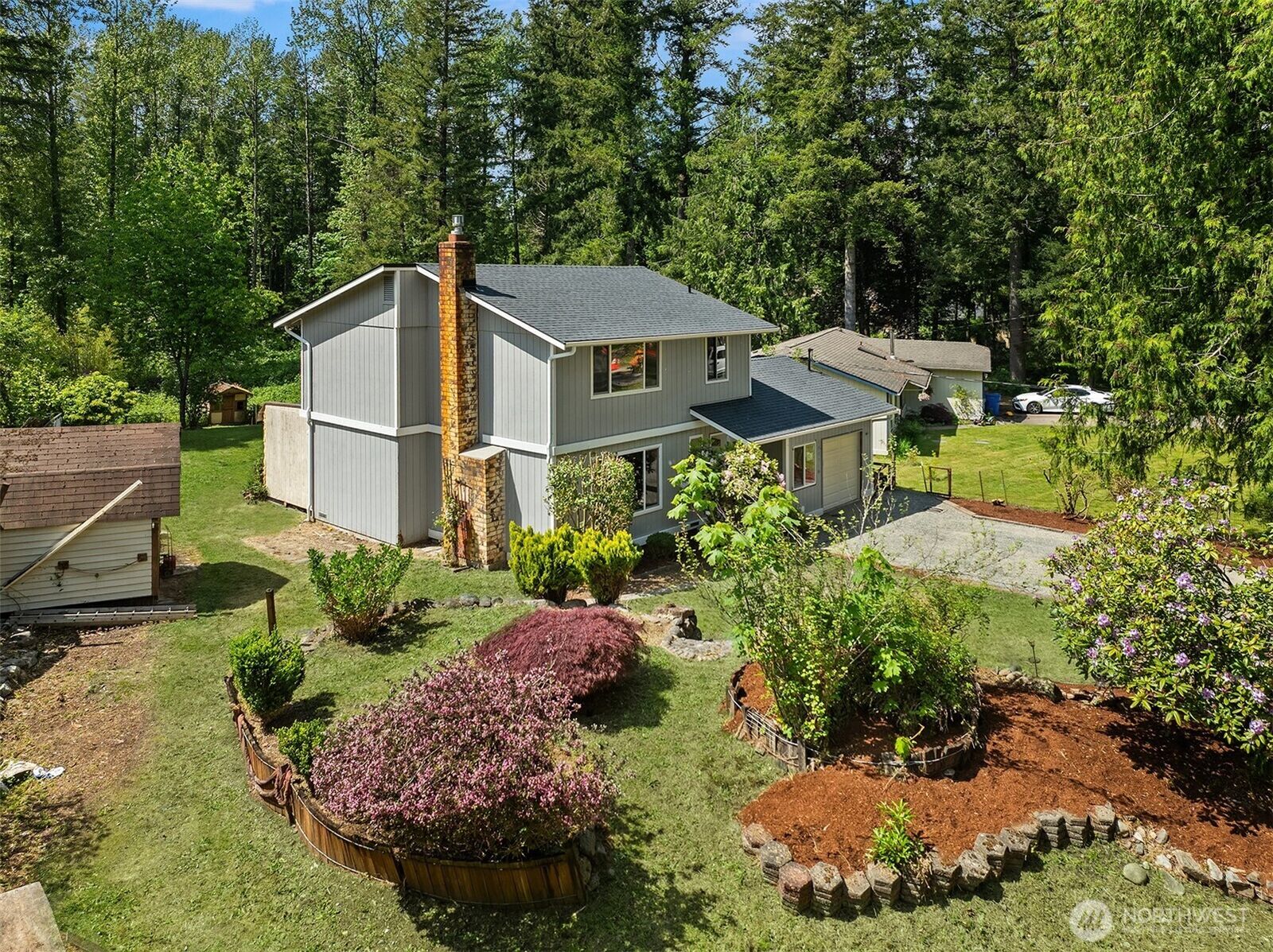 Property Photo:  14421  444th Ave  SE  WA 98045 