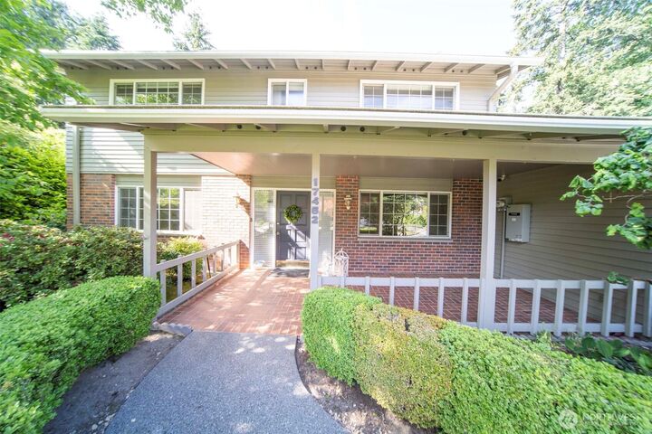 Property Photo:  17452 NE 12th Street  WA 98008 