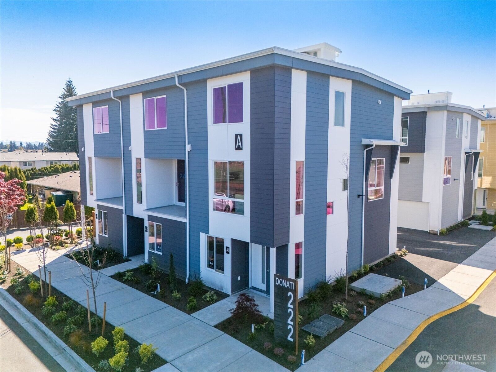 Property Photo:  222  124th Street SW A2  WA 98204 
