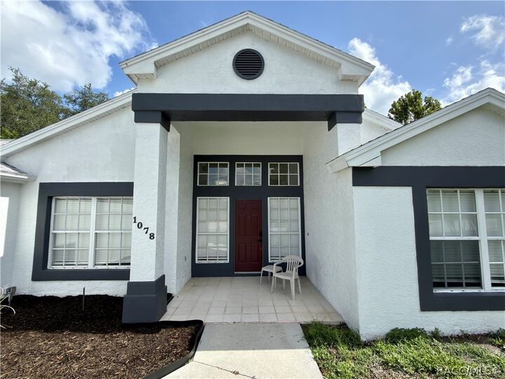 Property Photo:  1078 S Softwind Loop  FL 34461 