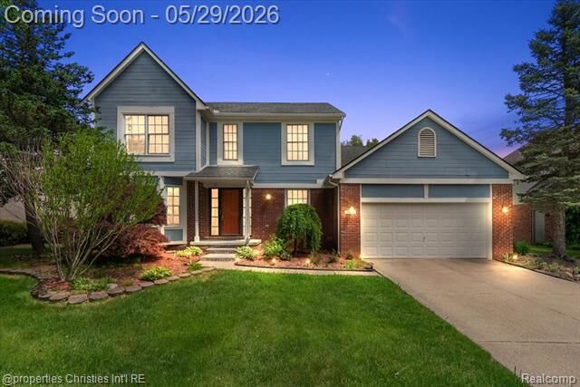 Property Photo:  3210 Davenport Lane  MI 48309 