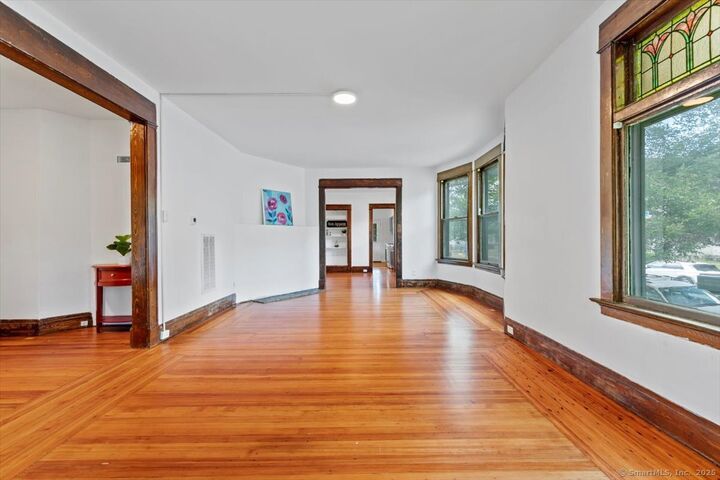 Property Photo:  212 Maple Street  CT 06511 