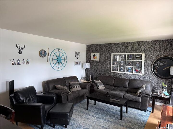 Property Photo: 936 Wallace Street SK S4N 3Y5