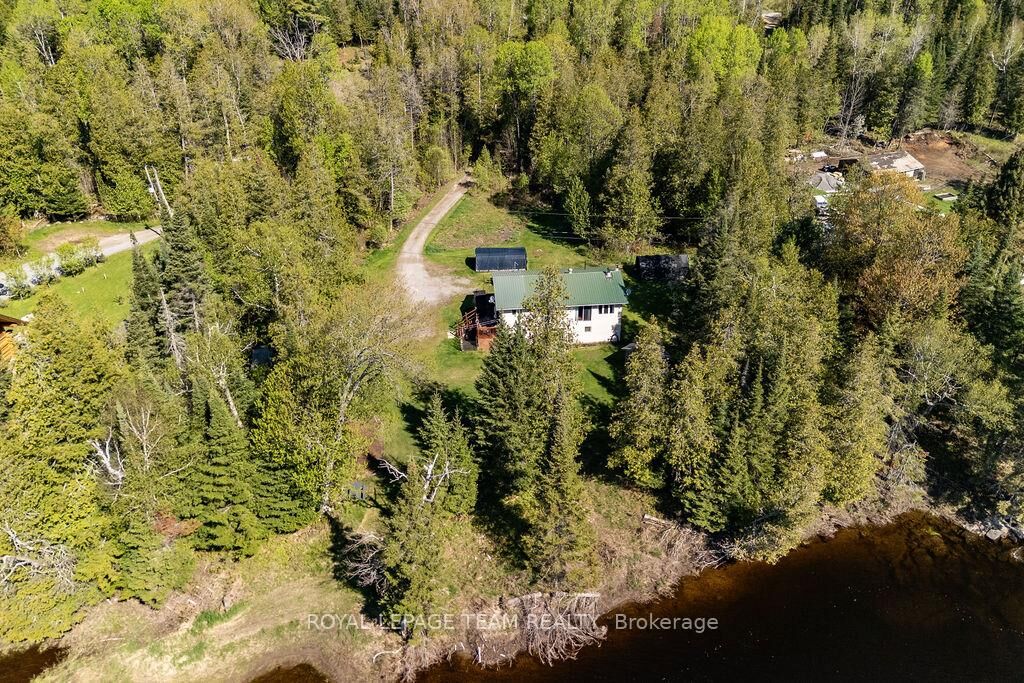 Property Photo: 41 Harrison Trail ON K0J 2R0