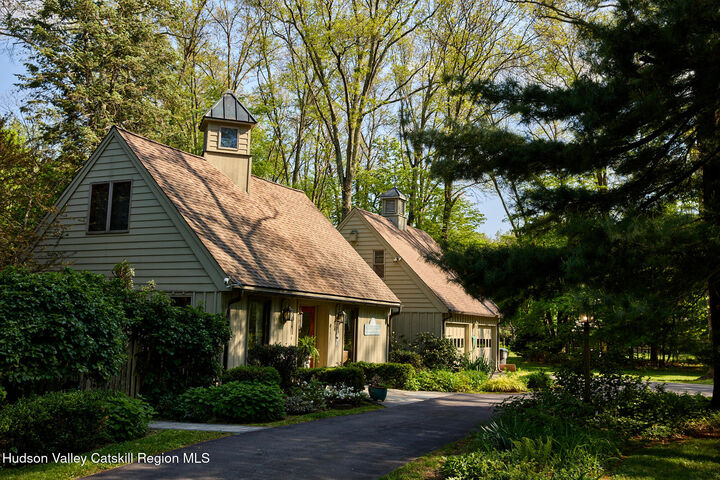 Property Photo:  96 Plains  NY 12561 