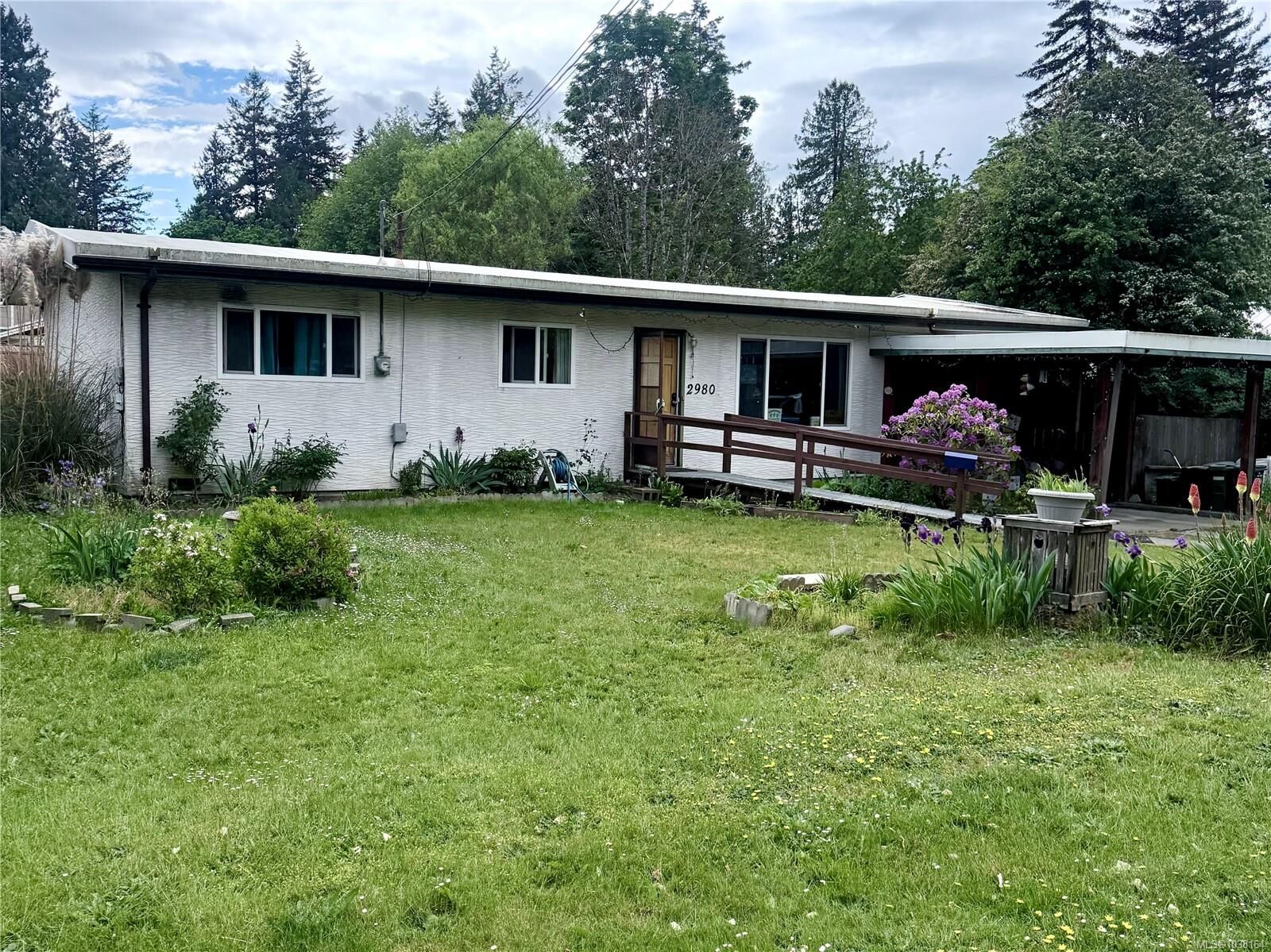 Property Photo: 2980 George St BC V9L 2A9