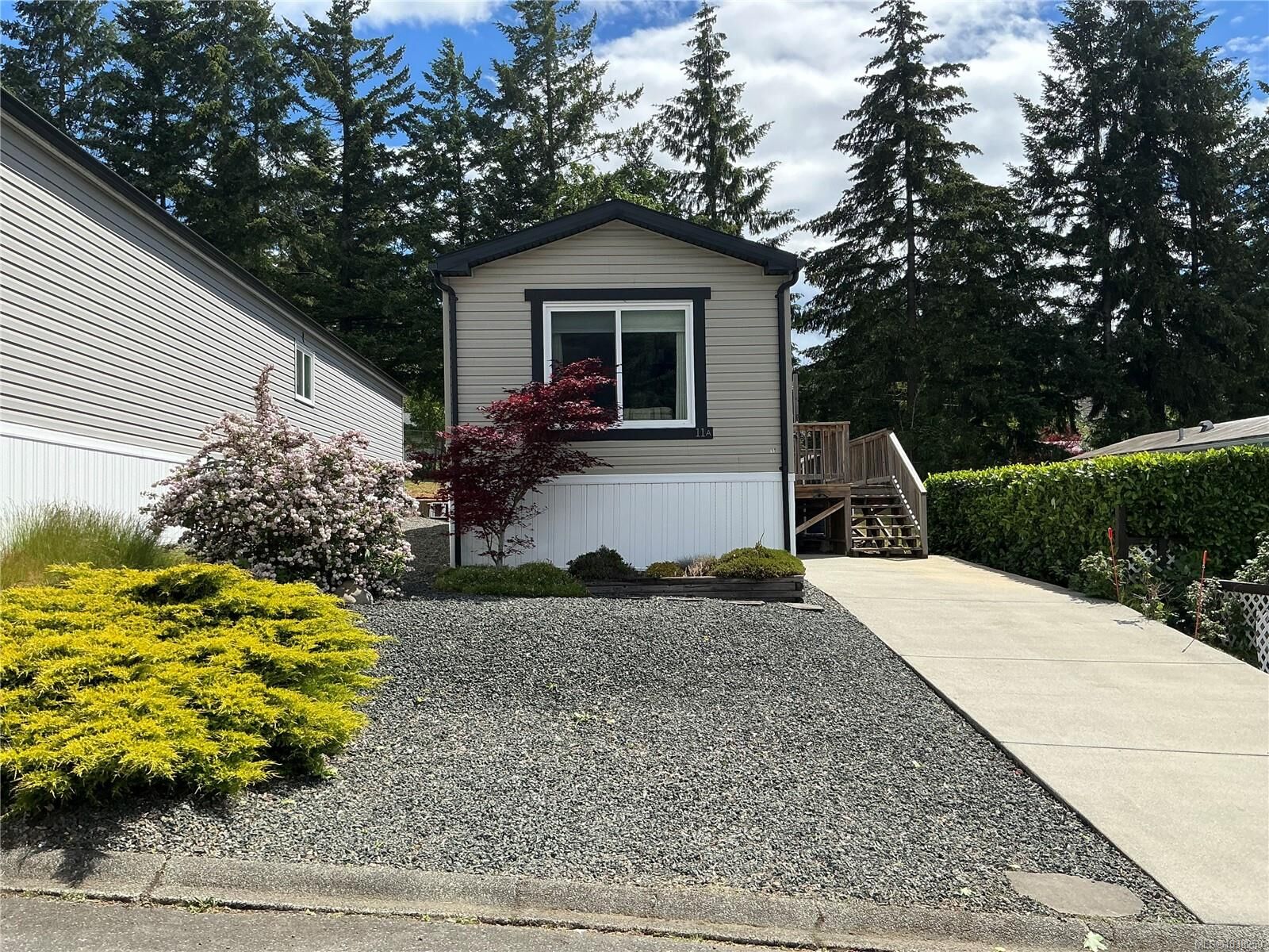 Property Photo:  1160 Shellbourne Blvd 11A  BC V9W 5G5 