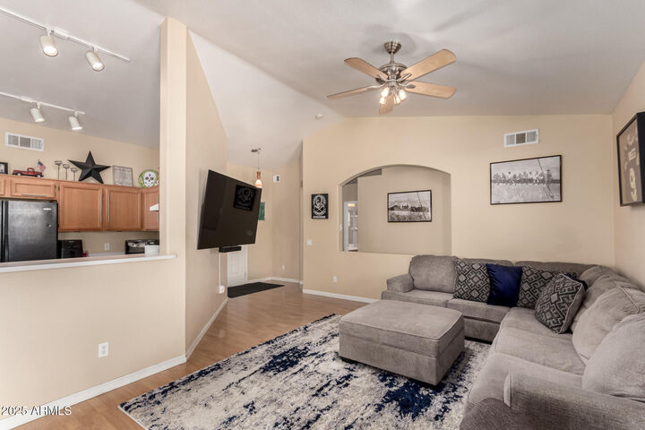 Property Photo: 8375 W Dahlia Drive AZ 85381