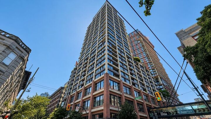 108 W Cordova Street 2908 — photo 1
