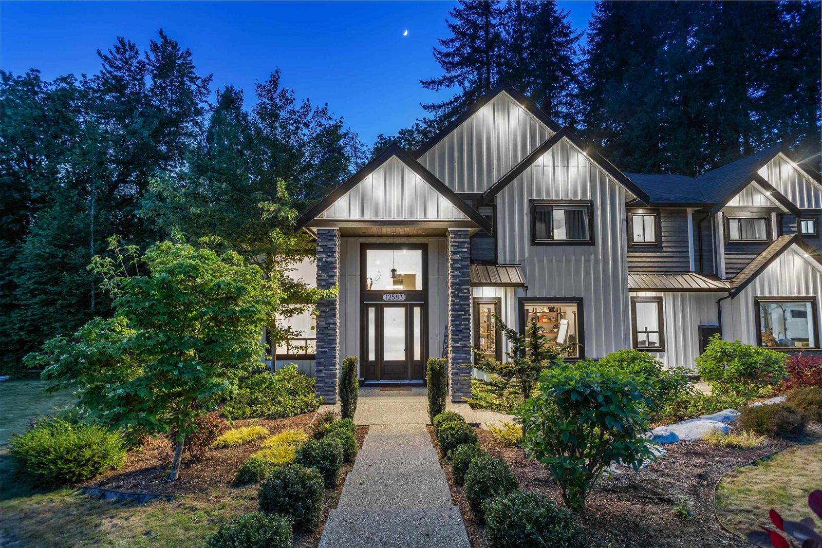 Property Photo: 12583 261 Street BC V2W 1C4