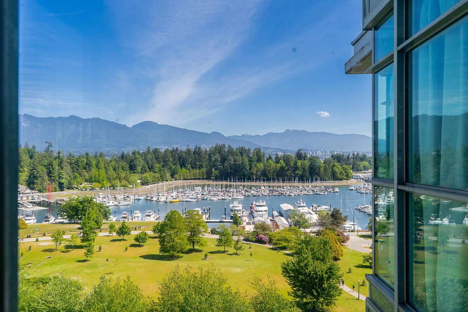 Property Photo: 1889 Alberni Street Ph110 BC V6G 3G7
