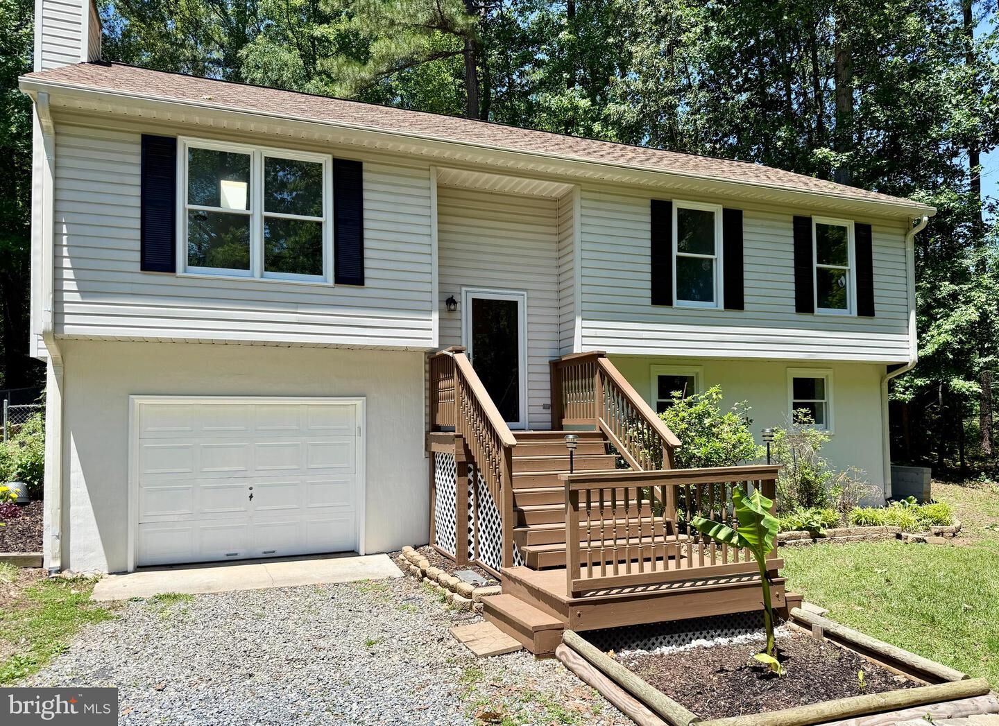 Property Photo: 313 Cannon Drive VA 22546