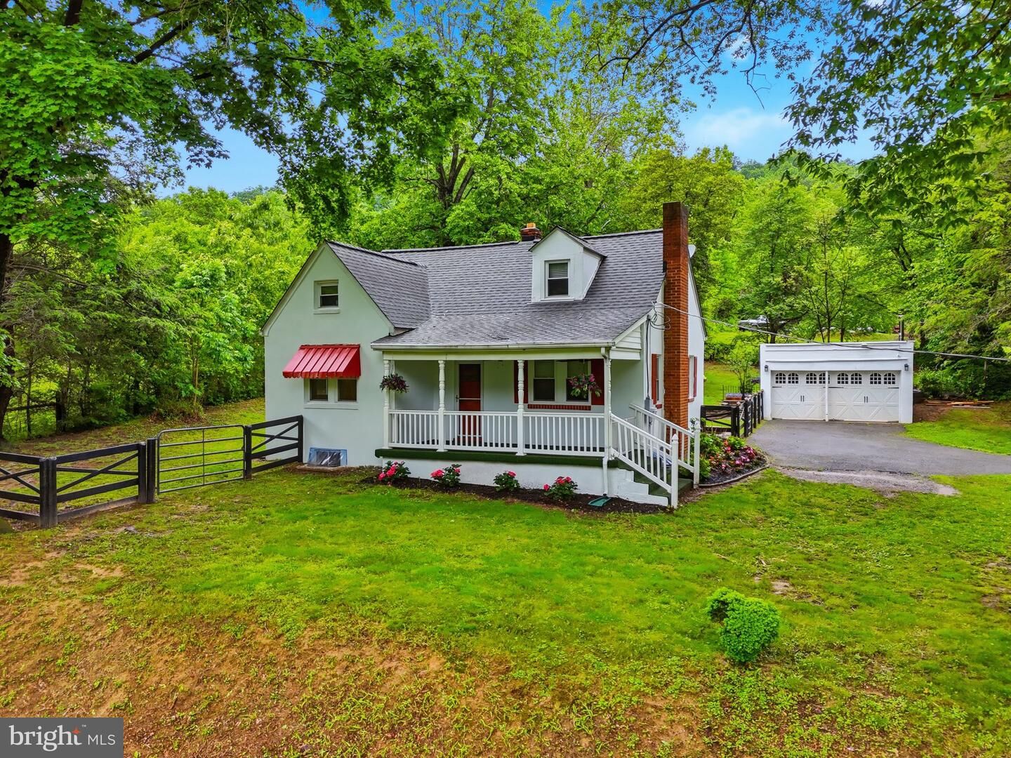 Property Photo:  13030 John Marshall Highway  VA 22642 