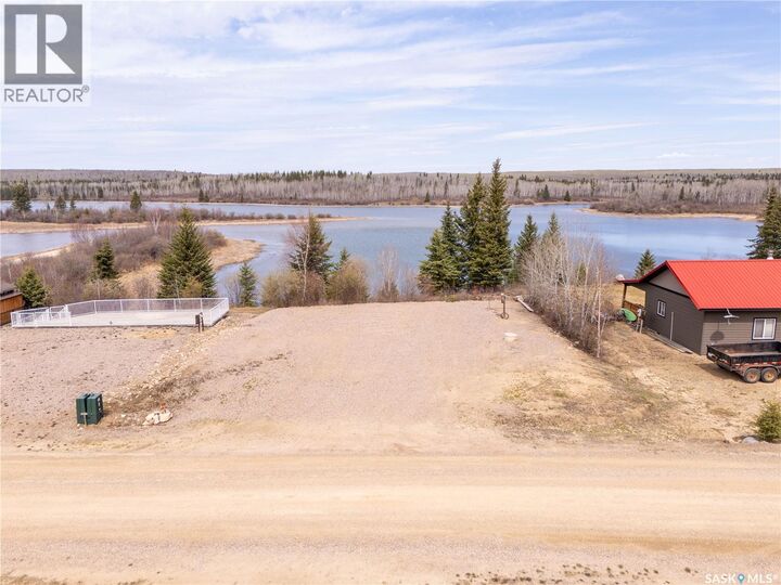 Property Photo: 822 Spruce Street SK S0M 1A0