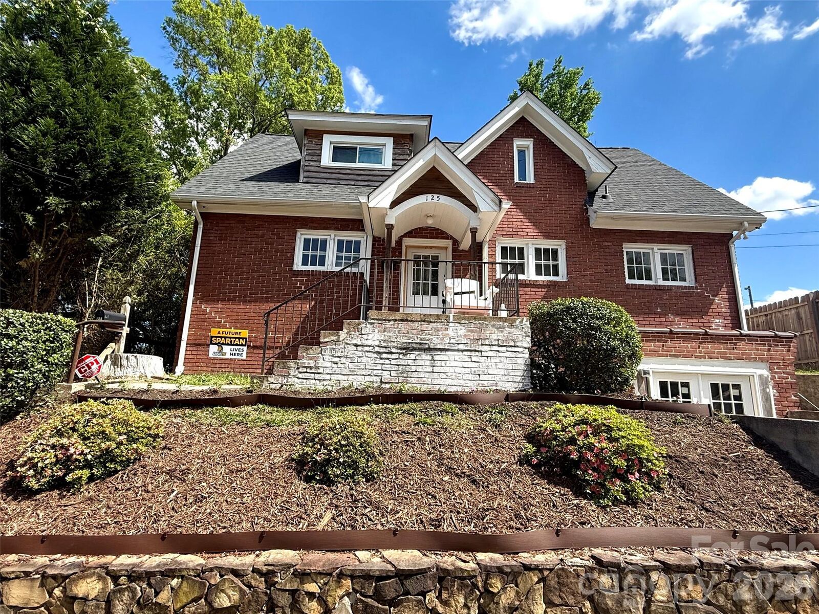 Property Photo: 125 N Caldwell Street NC 28144