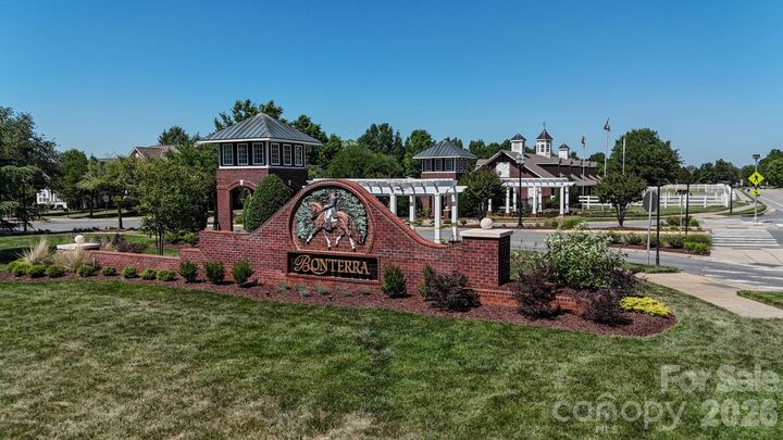 Property Photo: 4127 Twenty Grand Drive NC 28079