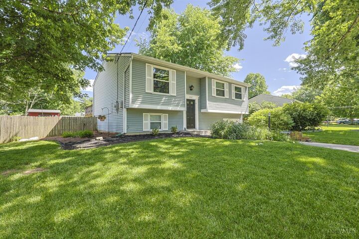Property Photo:  1547 Buckboard Lane  OH 45140 
