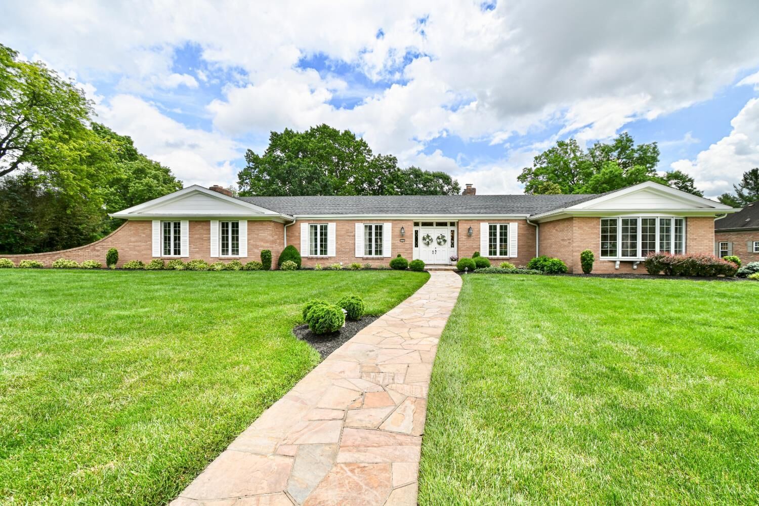 Property Photo:  1270 Balmoral Drive  OH 45233 