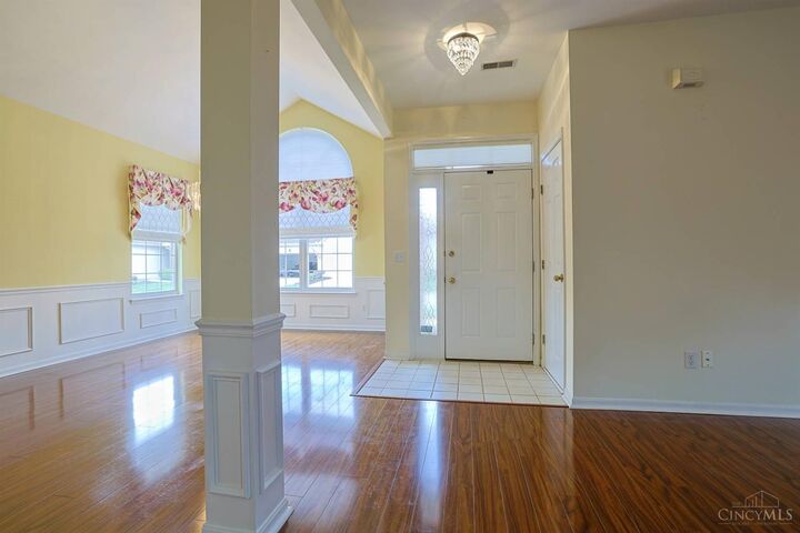 Property Photo:  1103 Traverse Creek Drive  OH 45150 