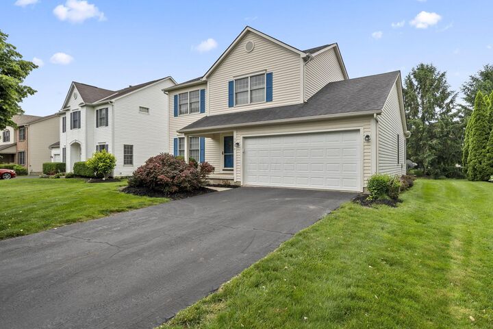 Property Photo:  5906 Sandy Rings Lane  OH 43016 