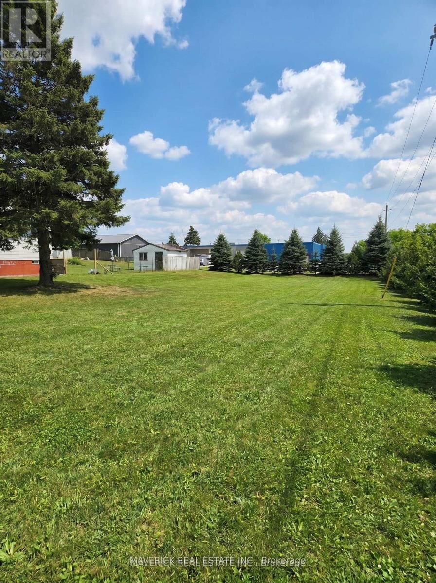 Property Photo:  10 Glenn Avenue  ON N5C 3P1 