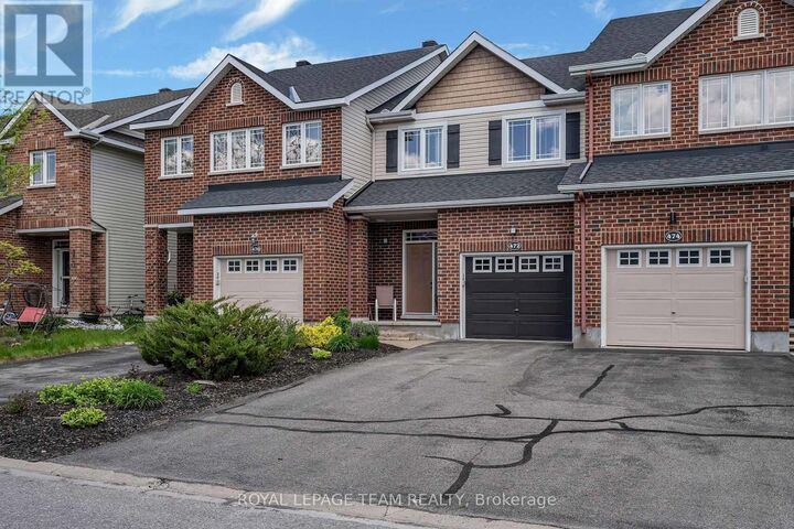 Property Photo: 472 Celtic Ridge Crescent ON K2W 0B2