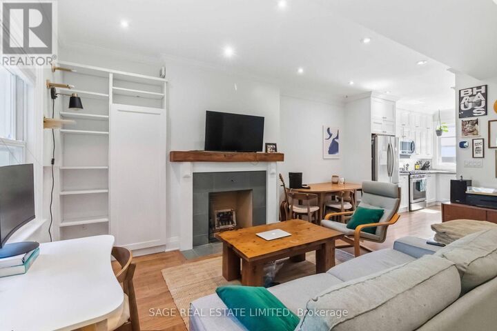 Property Photo: 182 Indian Grove 1 ON M6P 2H2