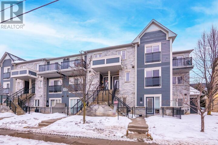 Property Photo:  5035 Oscar Peterson Boulevard 105  ON L5M 0P4 